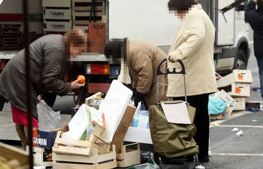 poverta_donna